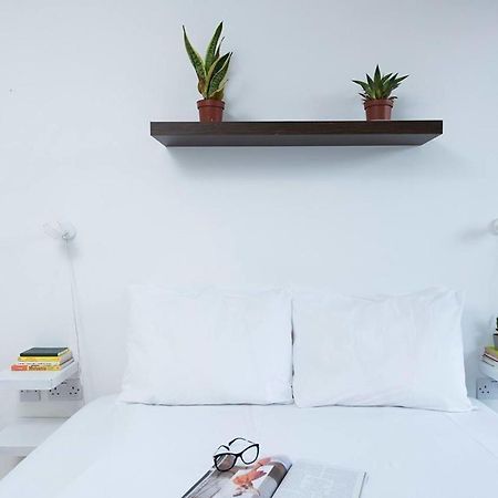 Stylish 2 Bedroom Flat With Balcony In Londyn Zewnętrze zdjęcie